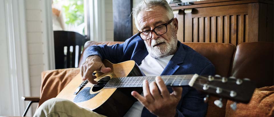 man playing the guitar